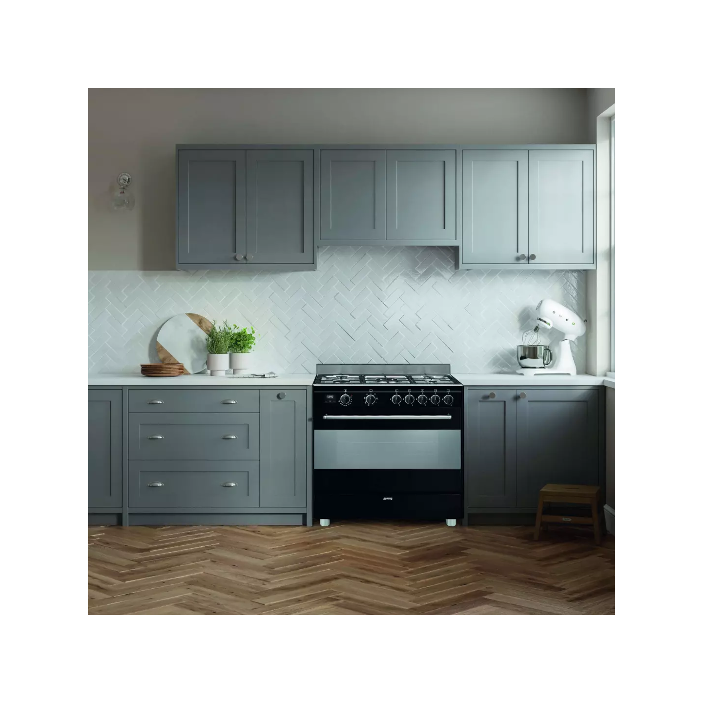 Piano de cuisson Smeg BG91N2 noir 5 feux four 115 L | Nimestore