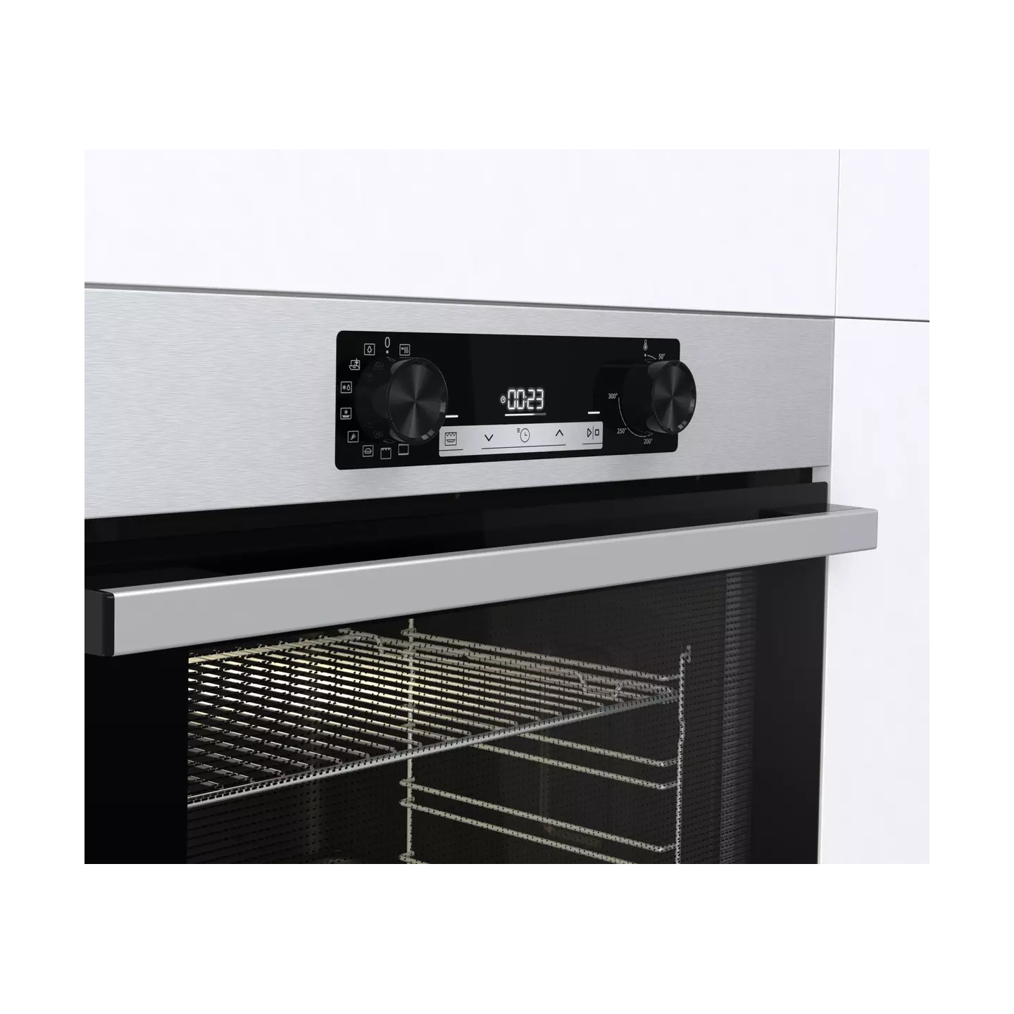 Four pyrolyse Hisense BI64211EPX 77 L A+ AirFry | Nimestore