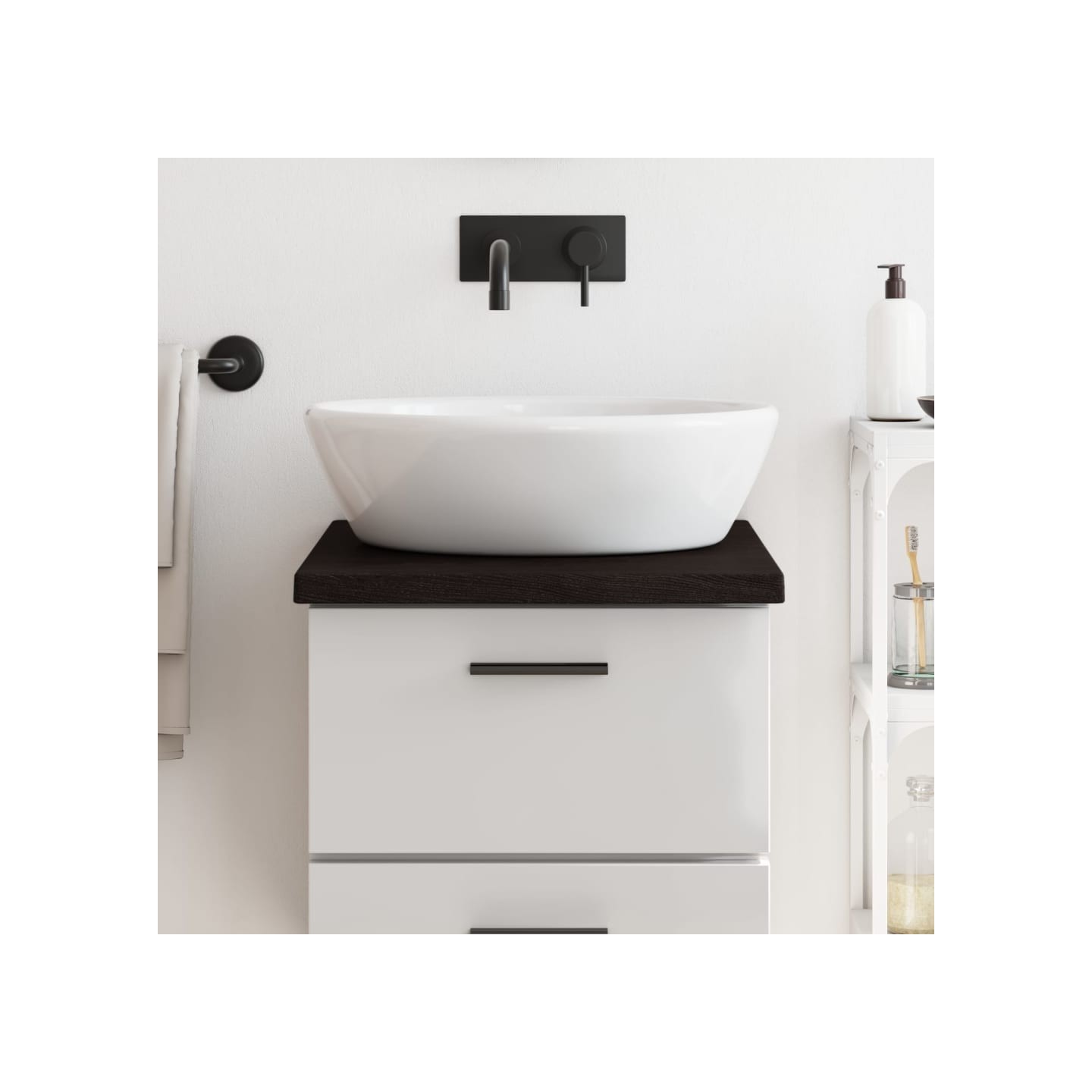 Comptoir de salle de bain marron foncé bois massif traité