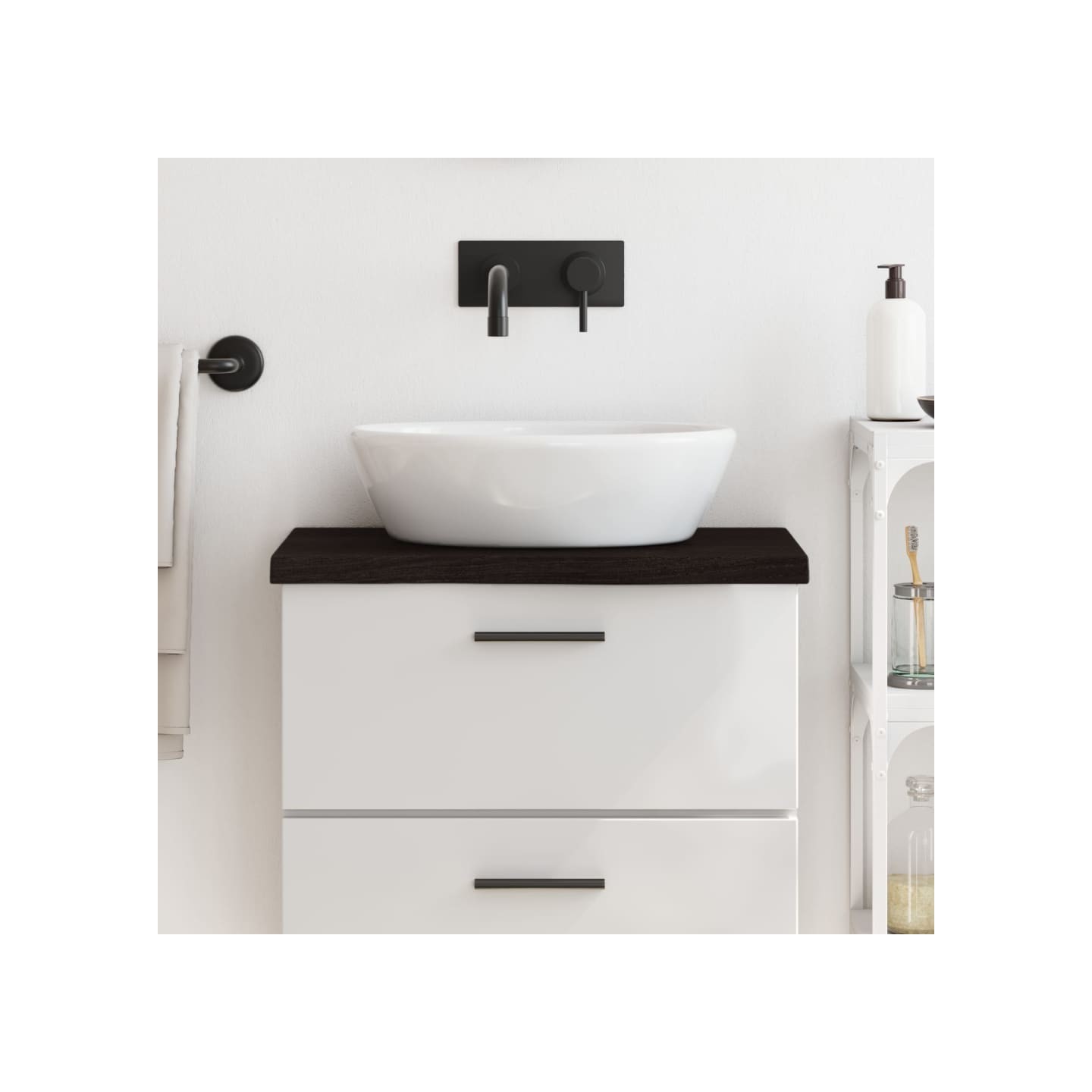 Comptoir de salle de bain marron foncé bois massif traité