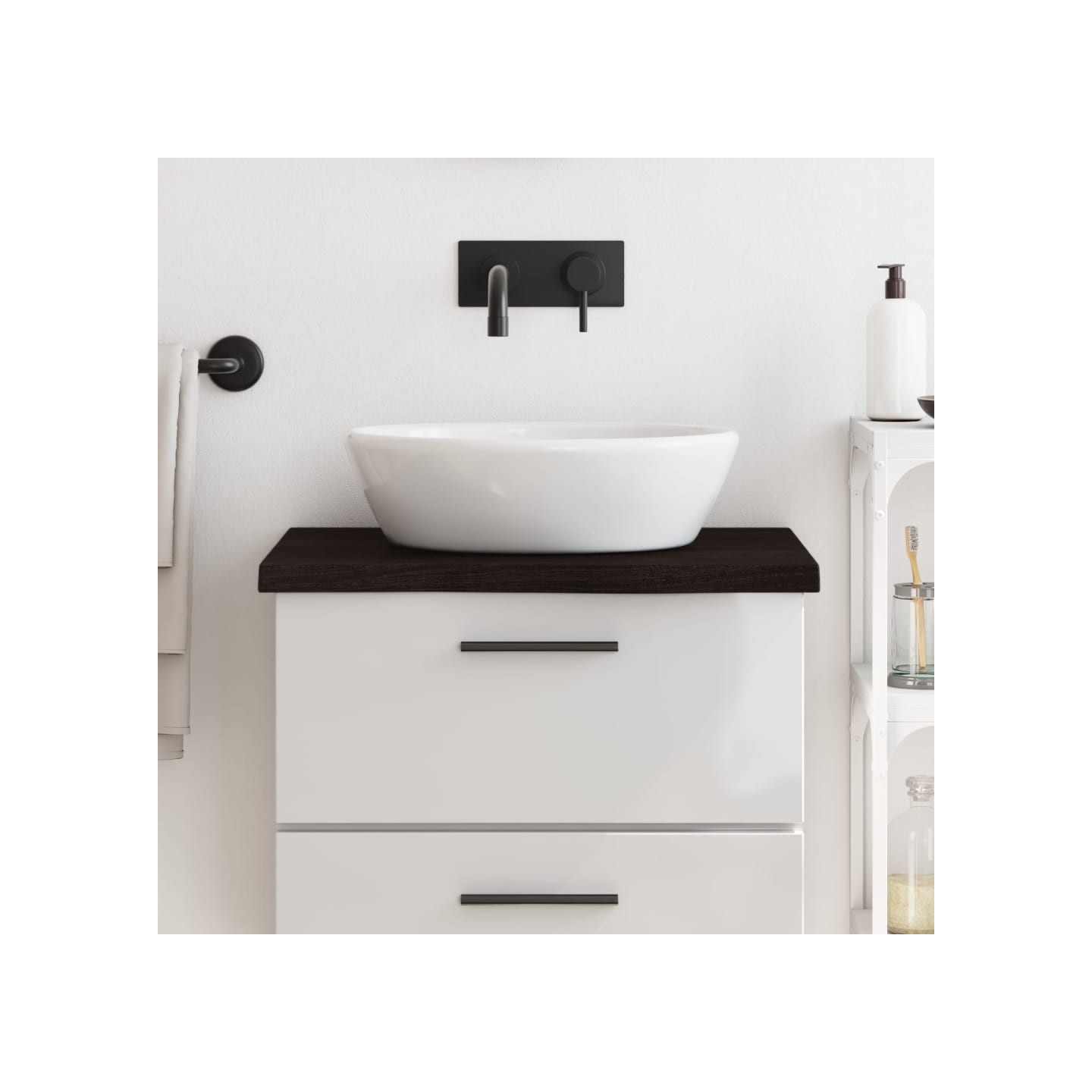 Comptoir de salle de bain marron foncé bois massif traité