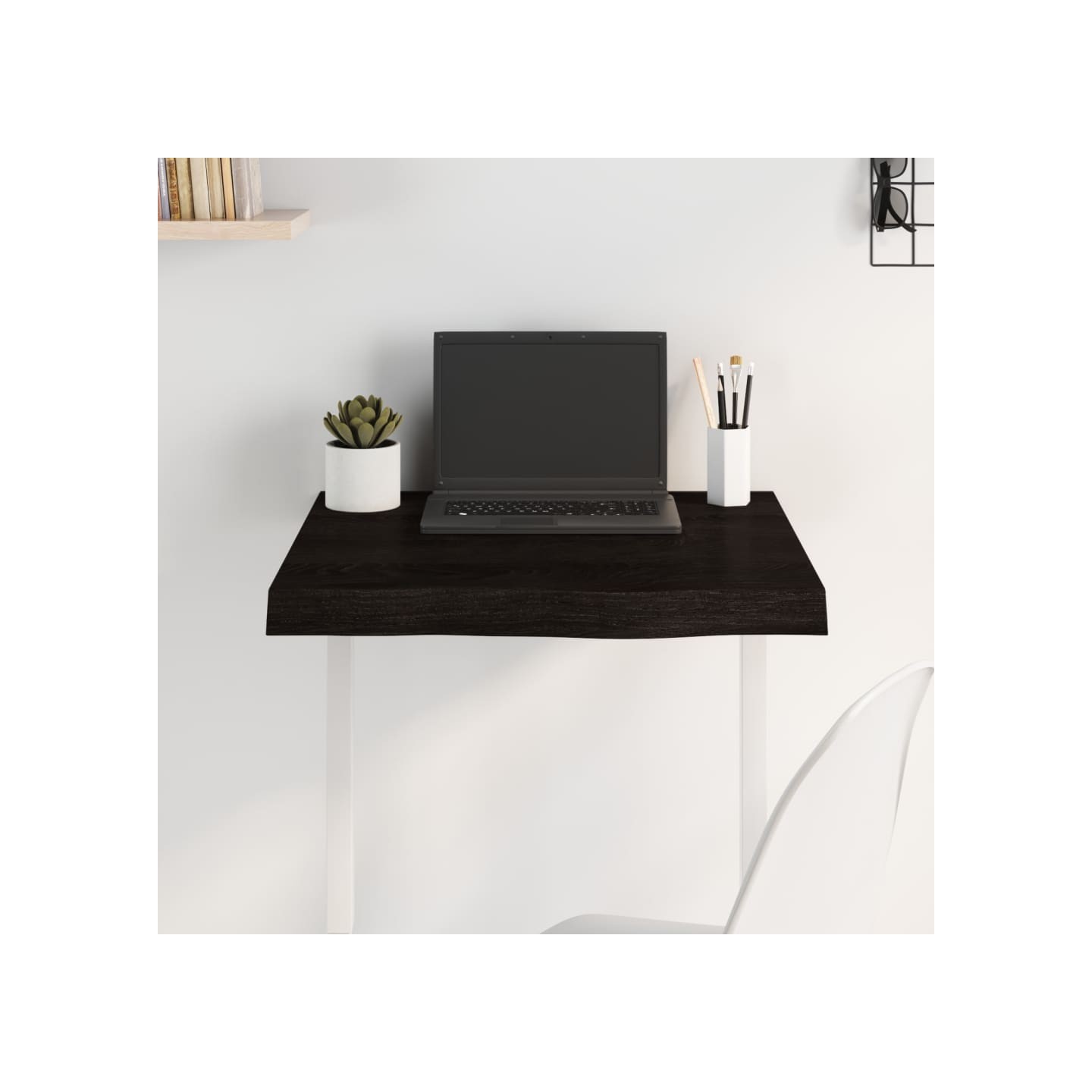 Dessus de table marron foncé bois chêne massif traité
