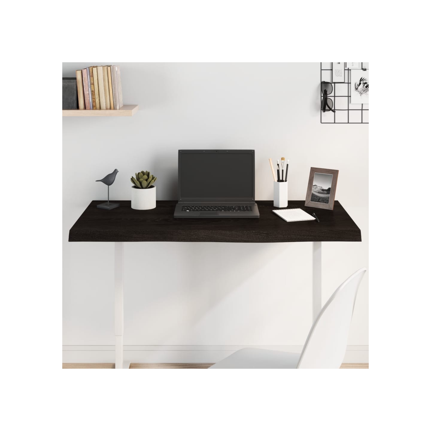 Dessus de table marron foncé bois chêne massif traité