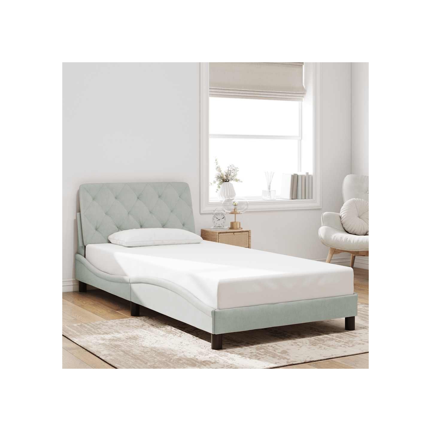 Cadre de lit sans matelas gris clair 100x200 cm velours