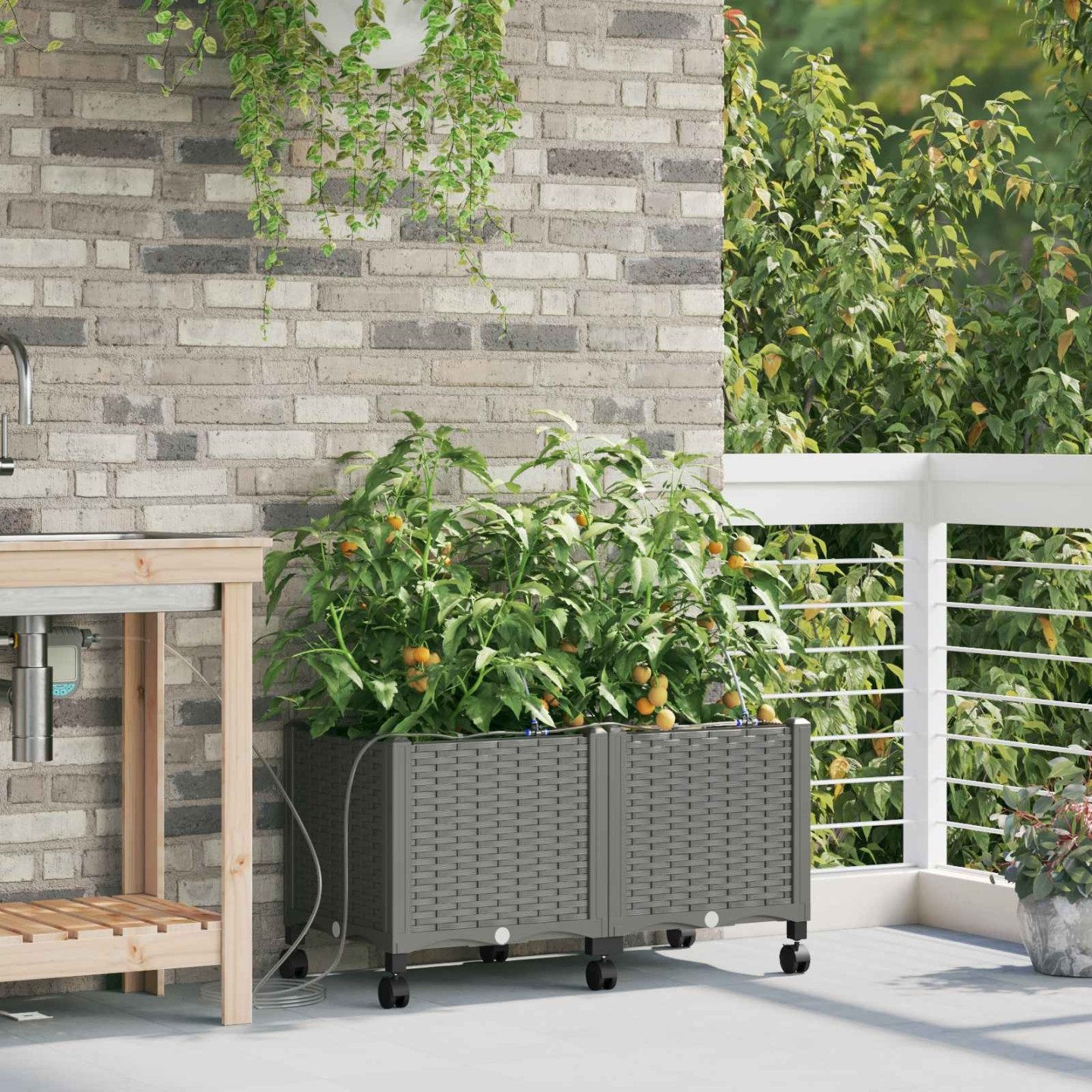 Porte-plante de jardin avec irrigation et roues 2 pc Gris clair