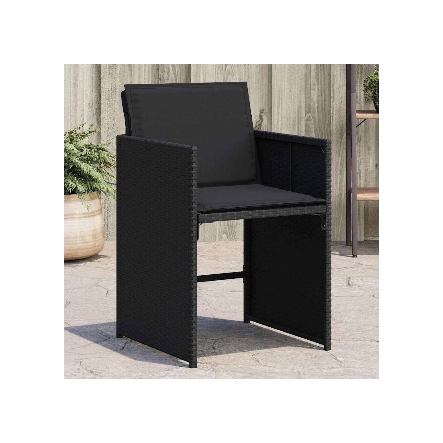 Chaises de jardin lot de 4 avec coussins noir résine tressée