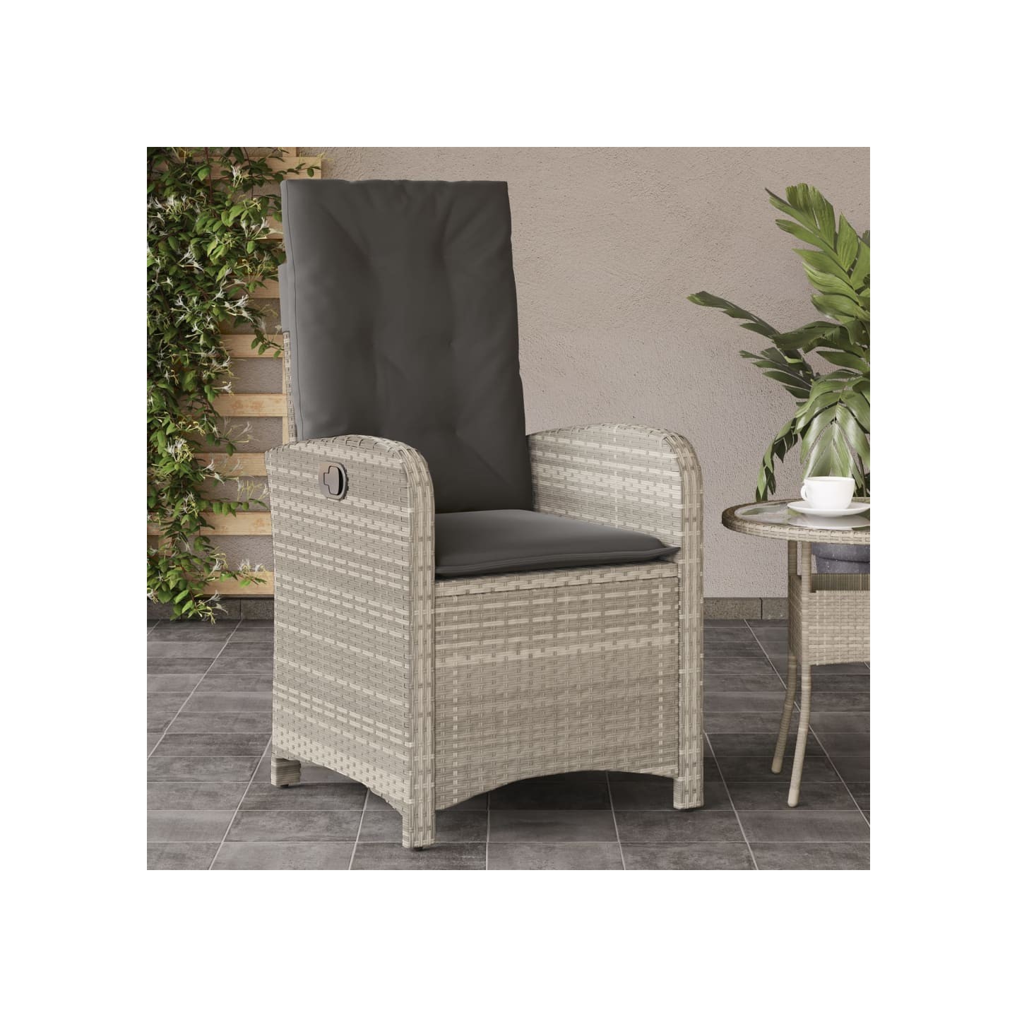 Chaise inclinable de jardin coussins gris clair résine tressée