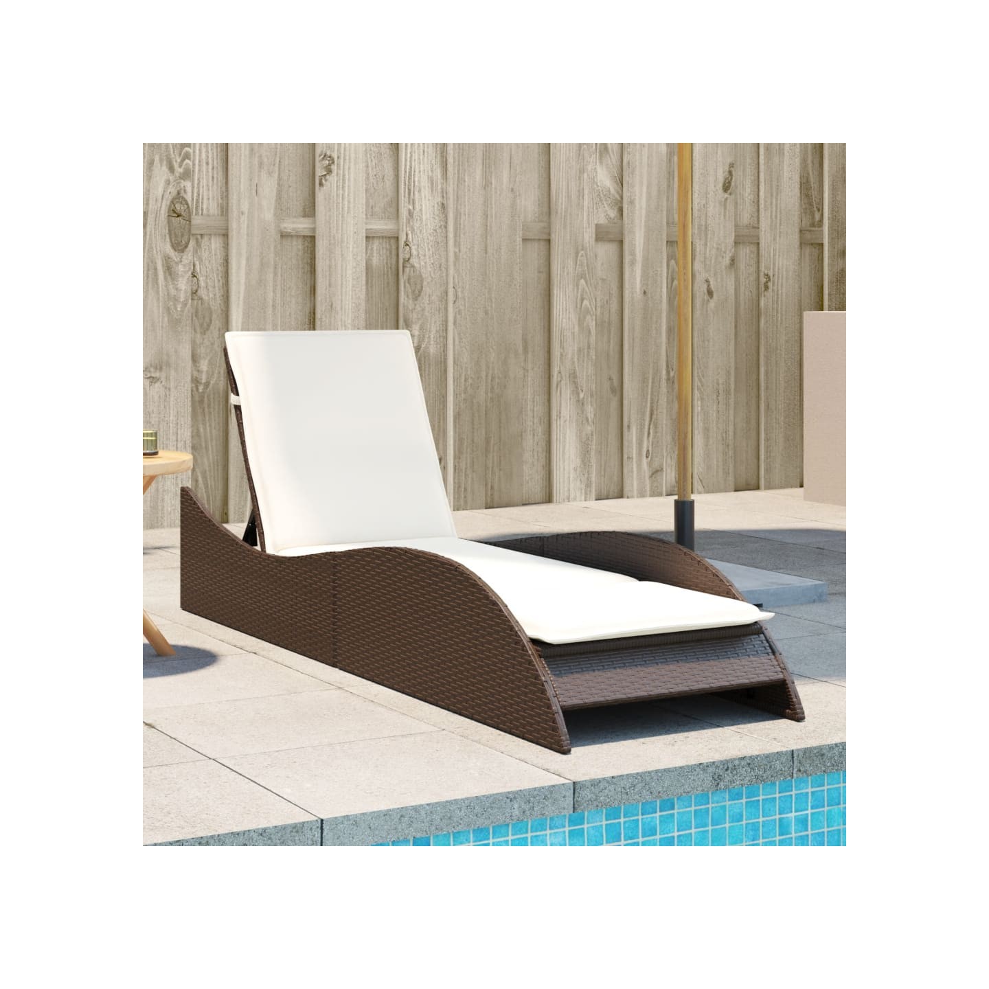 Chaise longue avec coussin marron 60x205x73 cm résine tressée