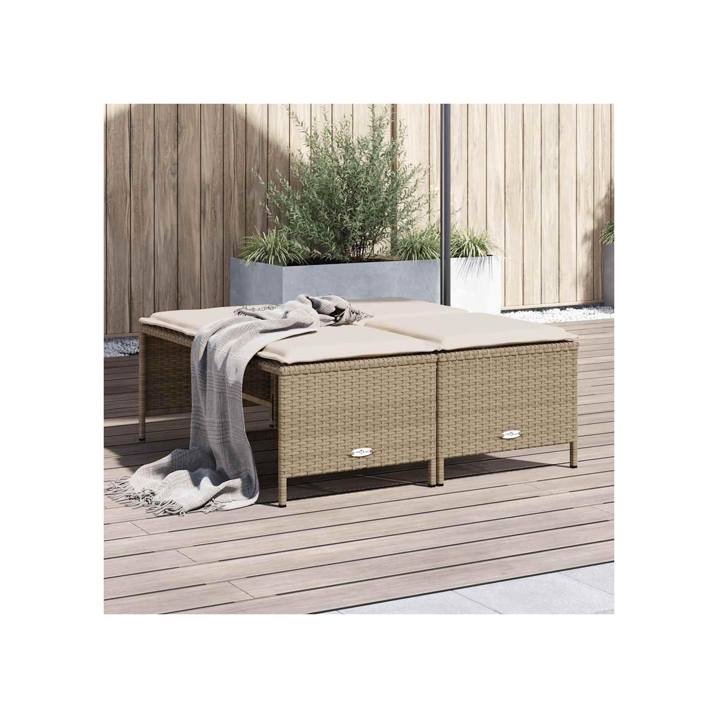Tabourets de jardin avec coussins lot de 4 beige résine tressée