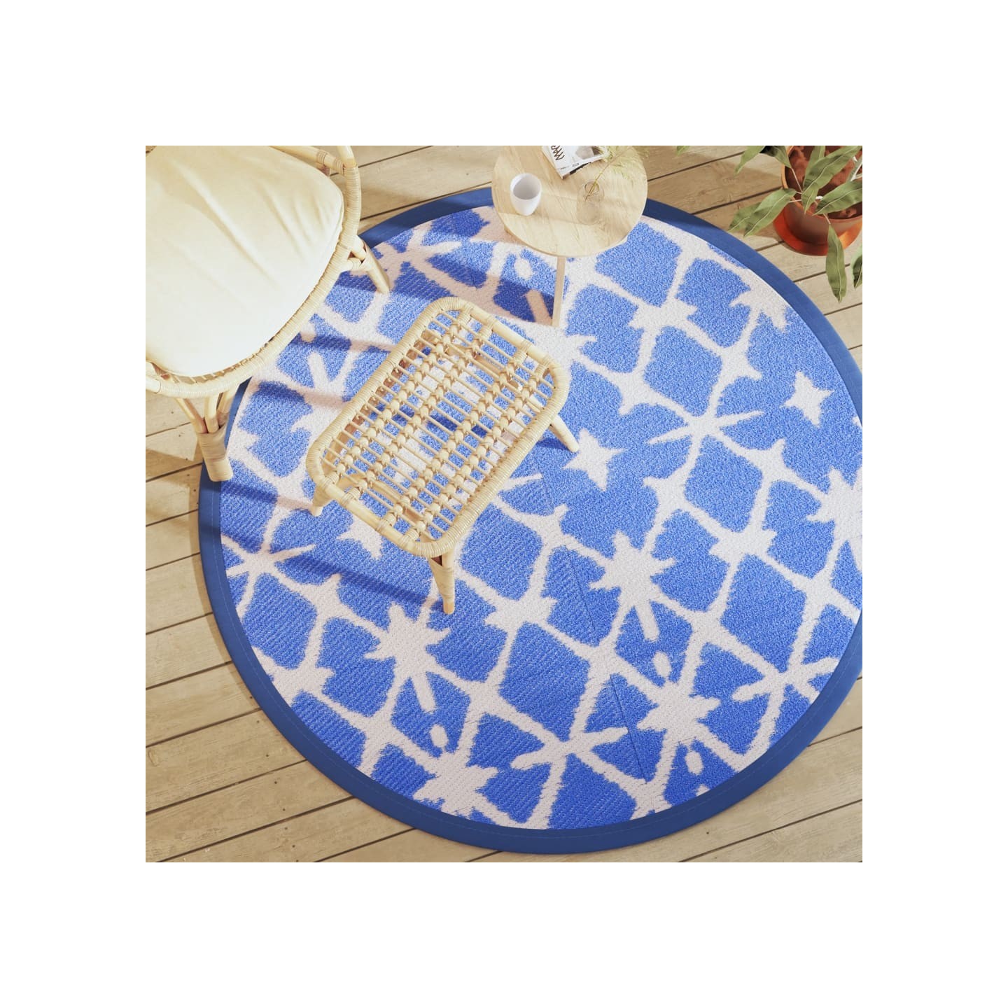 Tapis d'extérieur ARAKIL bleu et blanc Ø160 cm PP