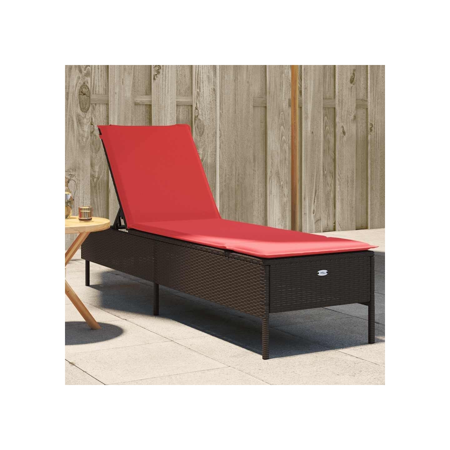 Chaise longue avec coussin marron résine tressée