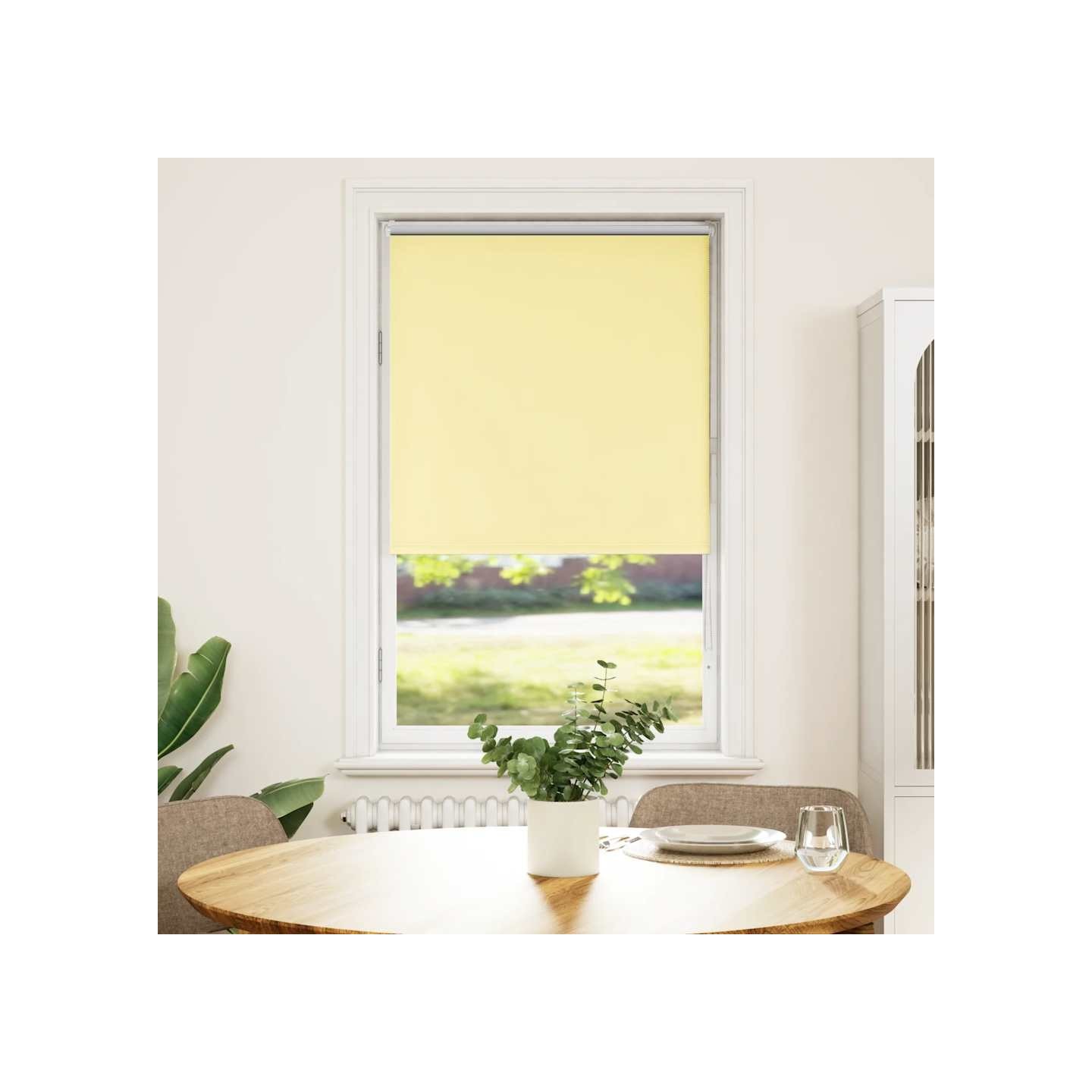 Store enrouleur occultant jaune largeur du tissu 75,7 cm