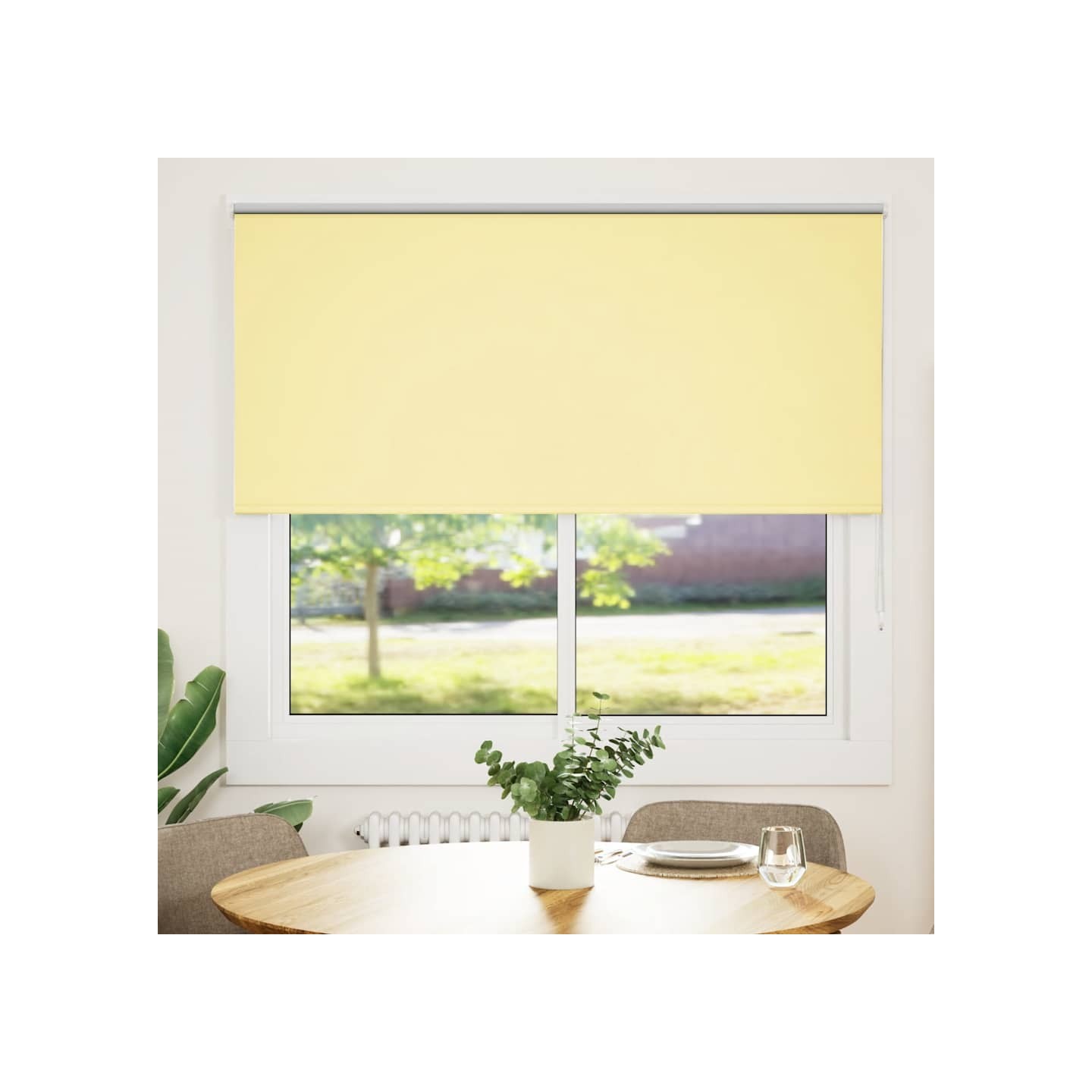 Store enrouleur occultant jaune largeur du tissu 151,6 cm