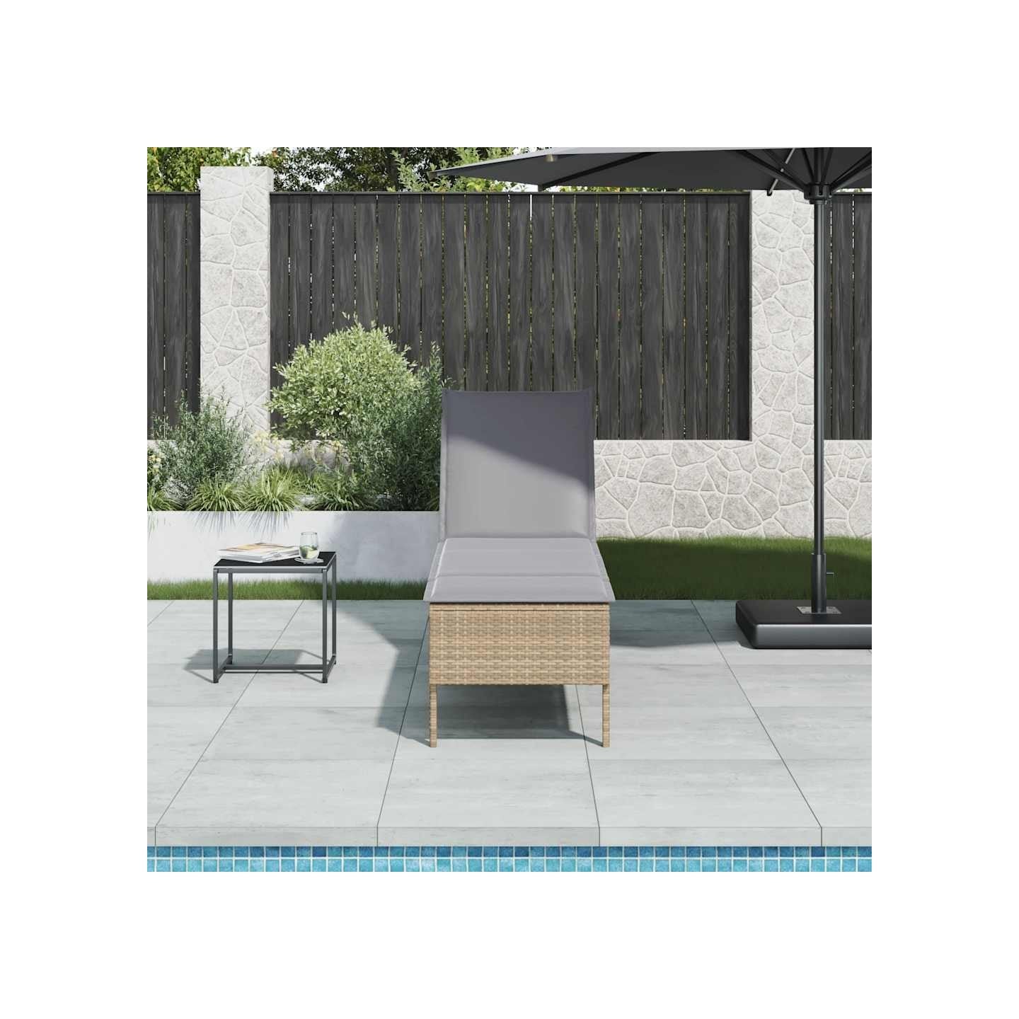Transat avec coussin beige 55x200x44cm résine tressée